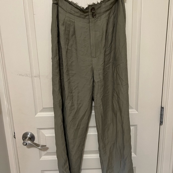 Army Green Linen Flow Pants - Picture 3 of 3